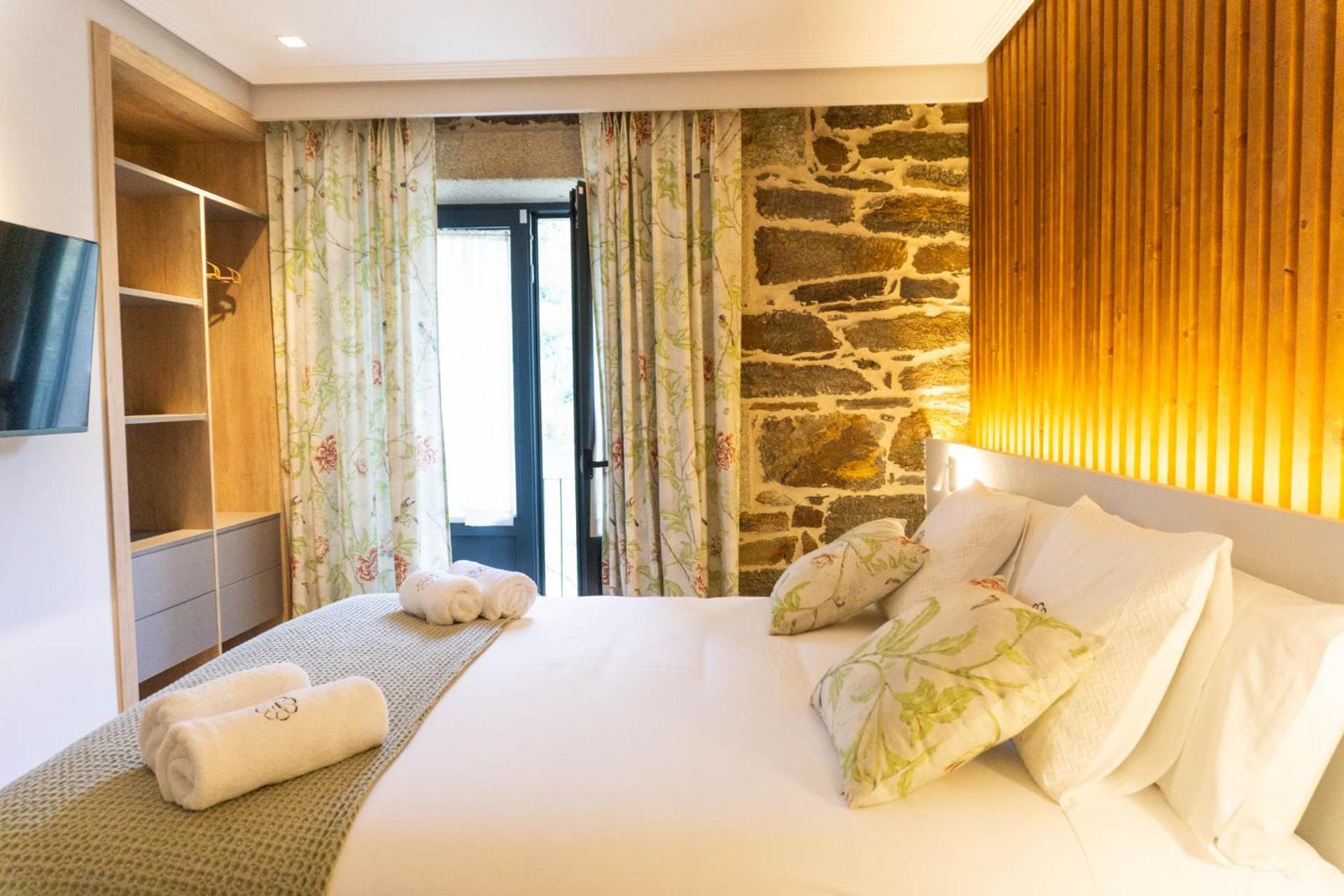 Appartamento Ribeira Sacra A Orilla Rio Mino Casas Do Pincelo Esterno foto